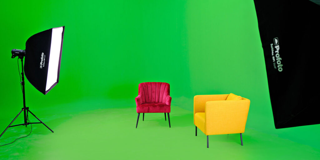 Green Screen Sala pose